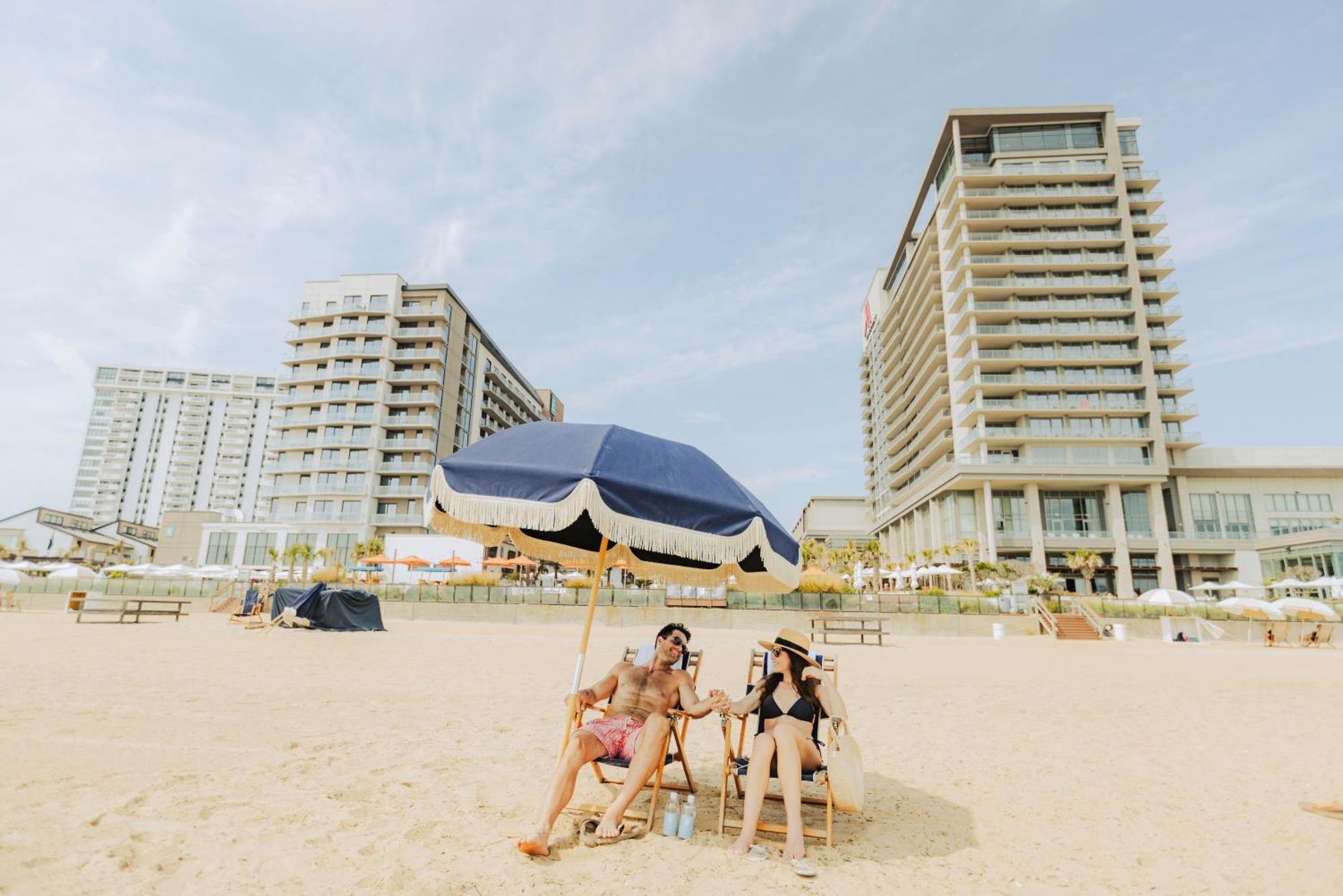 Embassy Suites By Hilton Virginia Beach Oceanfront Resort Exterior foto